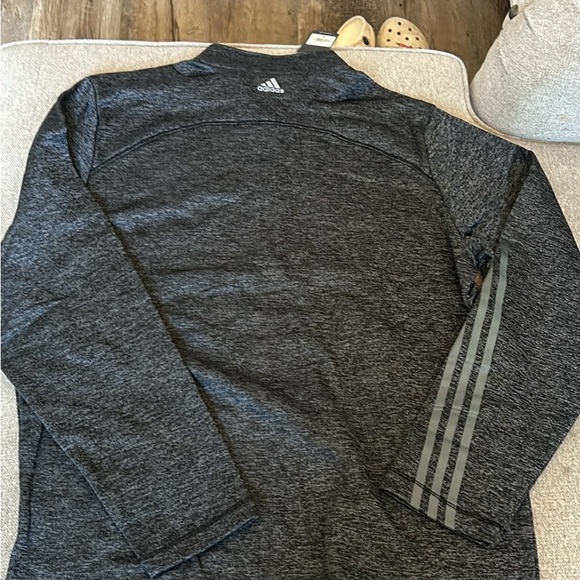 NWT men’s Adidas medium - Picture 3 of 4
